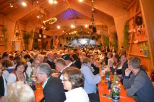 k-2 Ausverkaufte Festhalle