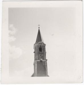 GM008-28 Glocke am Seil v West (Large)