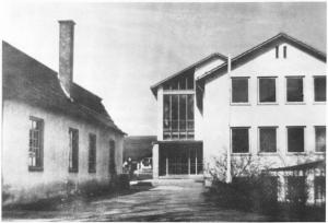 GM851-06 neue Schule alte Turnh (Large)