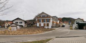 GO140-08 Behamstr v West 2018 (Large)