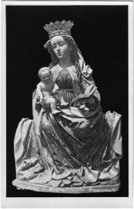 uFr25-10 Fr Madonna älter (Large)