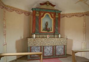 uSs33-54 Gutskapelle Altar 2017 (Large)