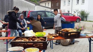 Flüchtlinge kochen auf-07-2016-10