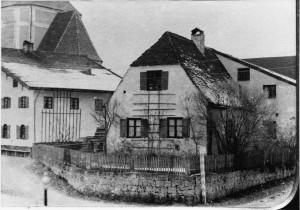 k-GM614-04 Uraltschulhaus