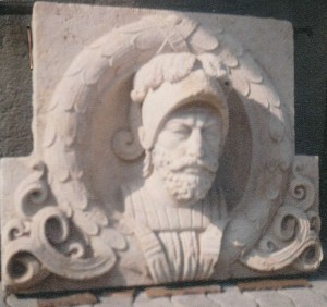k-GM845-04 Relief Klostergarten