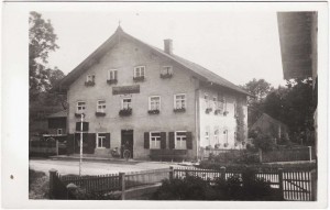 k-GO032-12 Sattlerhof v vorn