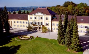 k-uZi04-96 Zinneberg Luftbild