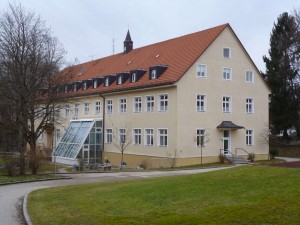 k-uZi36-16 Zinn Schule u Wohnen