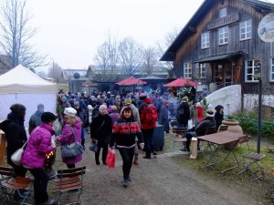 Herrmannsdorf Weihnachtsmarkt Kunst und Handwerk 2016 (8)