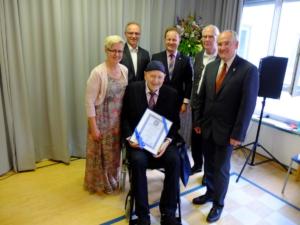 1 Ehrenbürger Martin Esterl